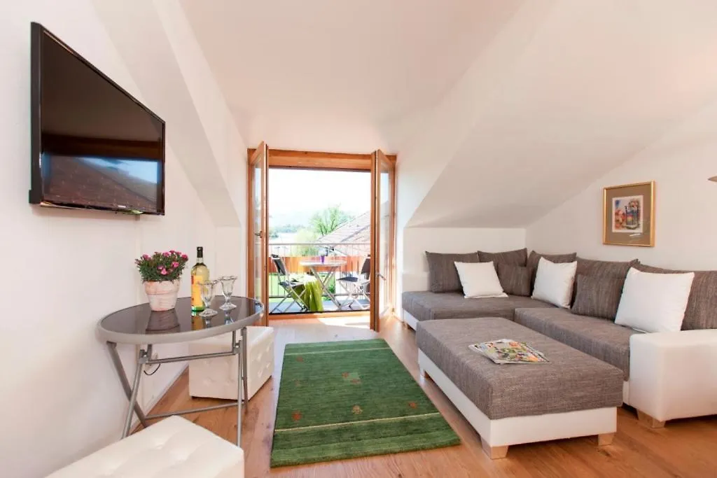 Wagnerhof Apartment Breitbrunn am Chiemsee 0*,  Germany