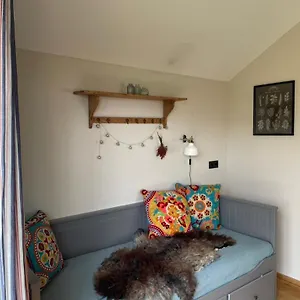 Bezauberndes Tiny House Im Gruenen Breitbrunn am Chiemsee